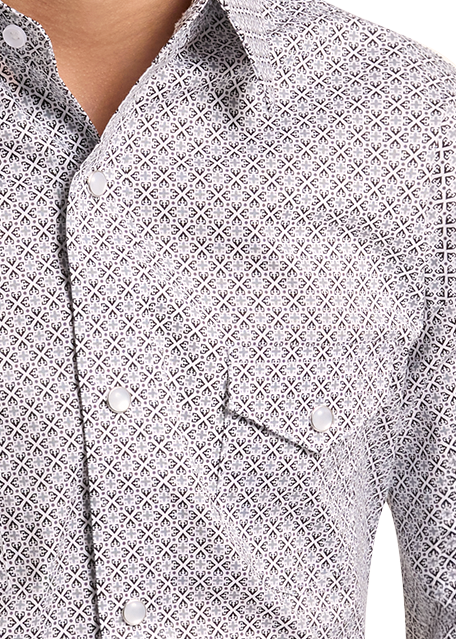Details of a light gray and white patterned western long-sleeve snap shirt with chest pockets.