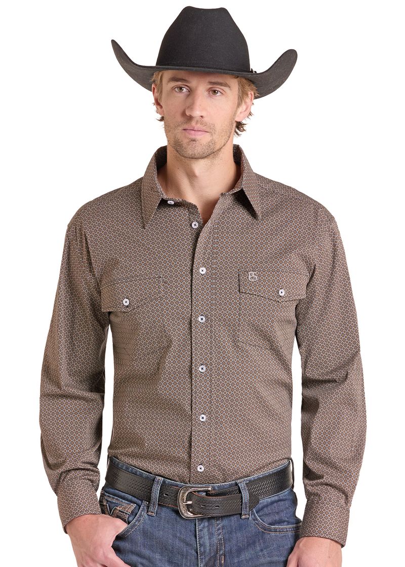 Man wearing a Western button-up micro pattern shirt.